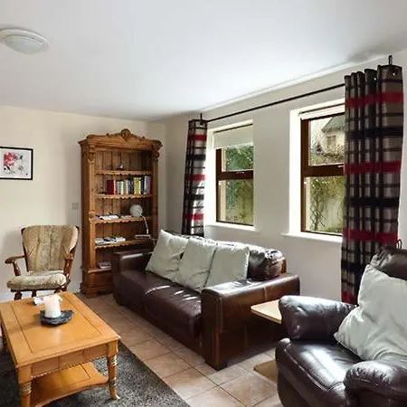 5 Kilnamanagh Manor